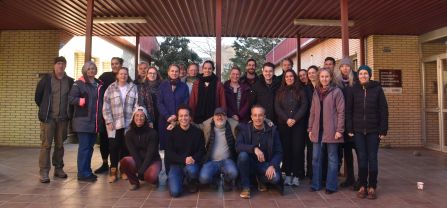 Participants of the Zaragoza meeting are standing in front of the CITA building. 